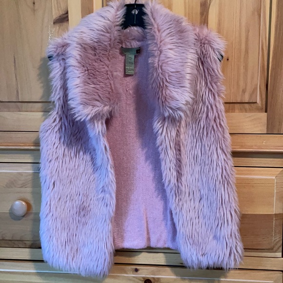 Pink faux fur vest - Picture 1 of 6